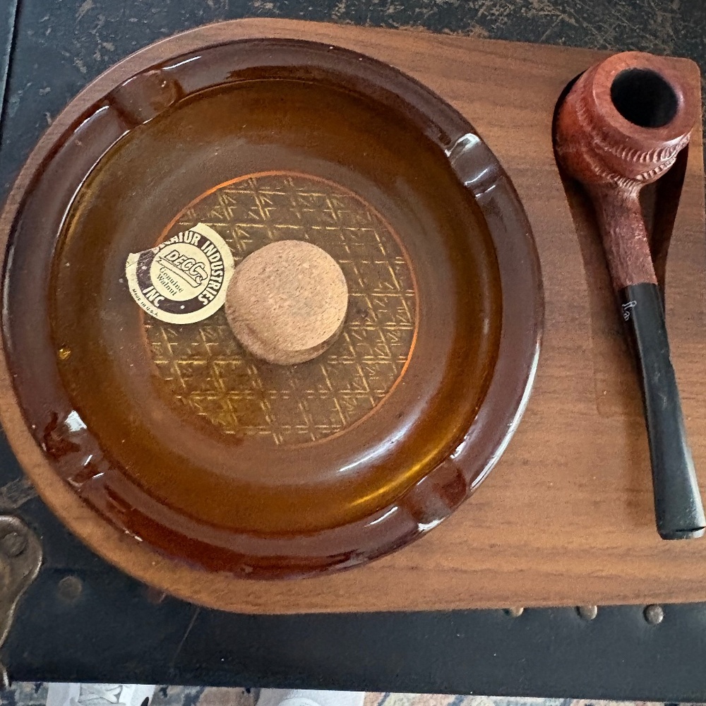 Vintage Collectible Pipe Holder/ Ashtray